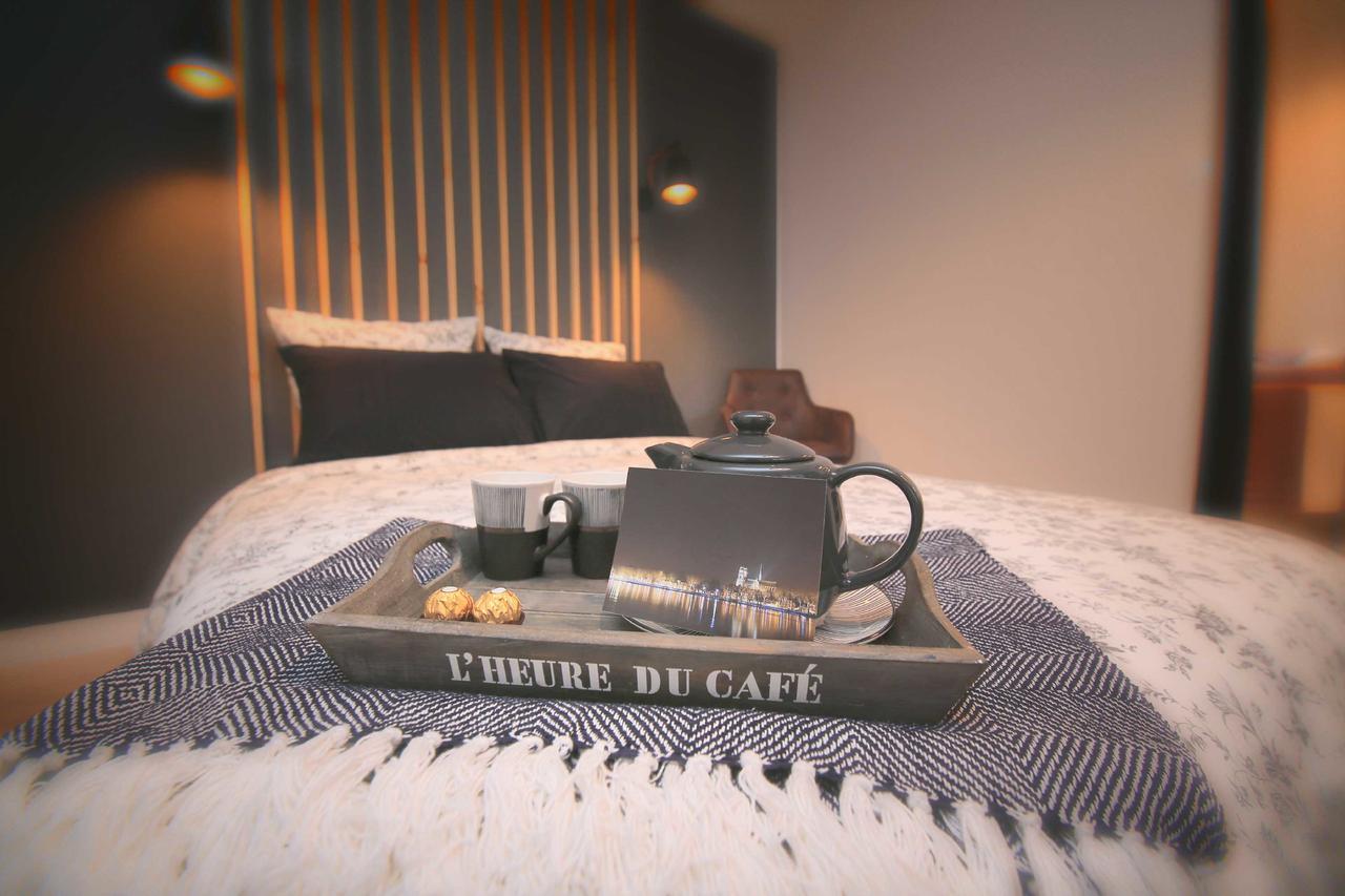Le Nid Bord De La Loire Apartment Orleans Exterior photo