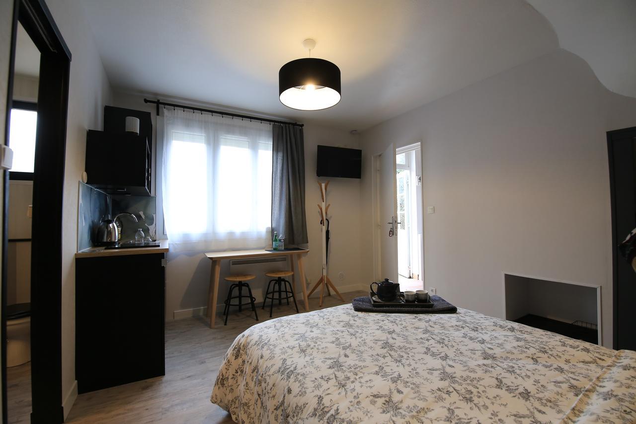 Le Nid Bord De La Loire Apartment Orleans Exterior photo