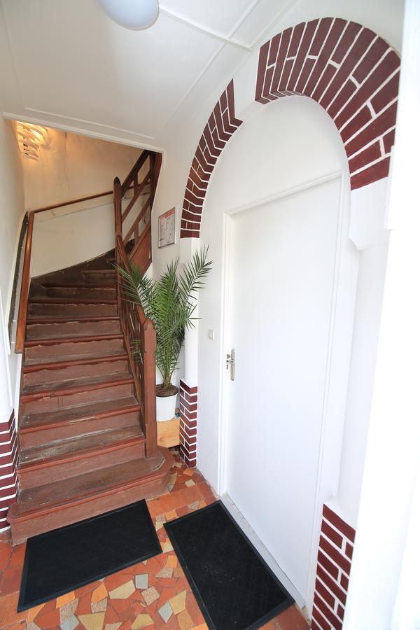Le Nid Bord De La Loire Apartment Orleans Exterior photo